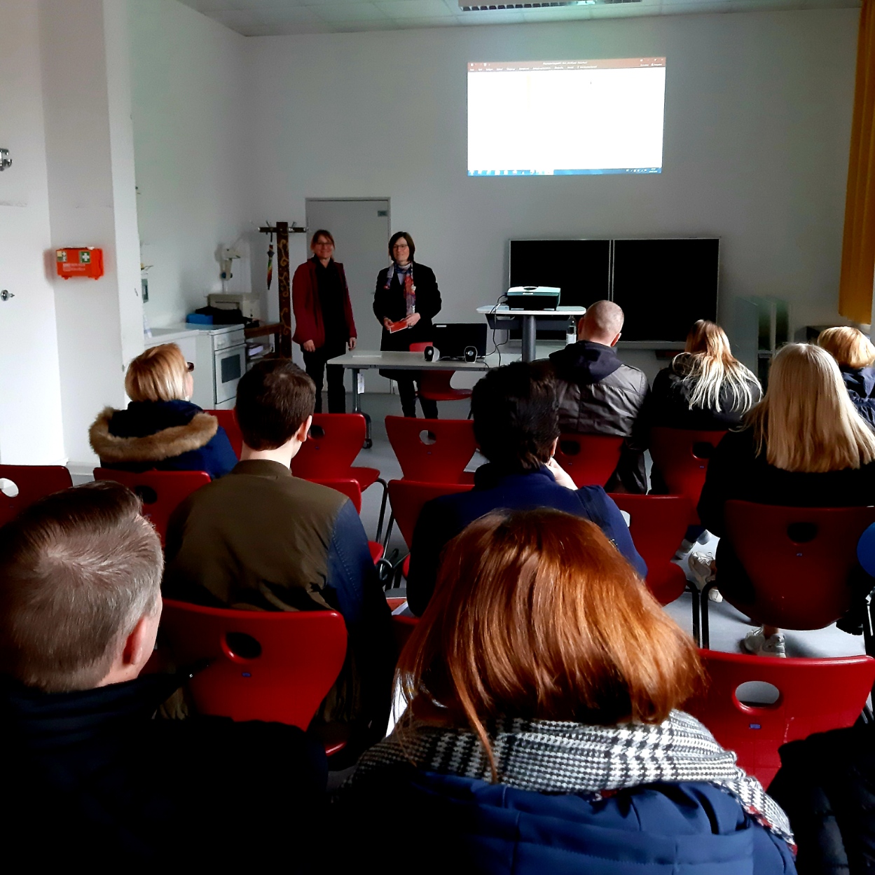 Kurzvortag über Ausbildungswege am PFH