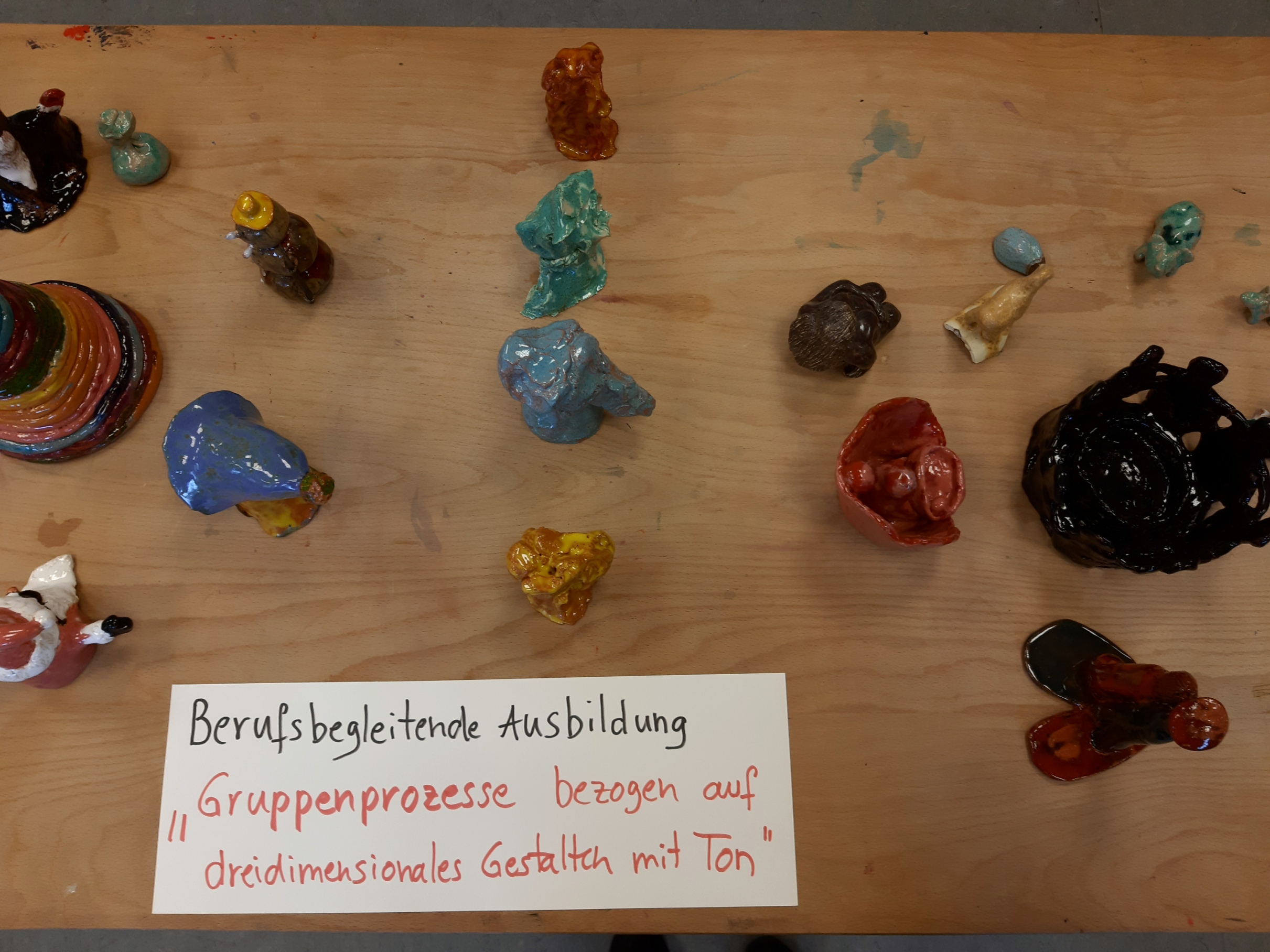 Ton-Kunstprojekte der berufsbegleitenden Ausbildung