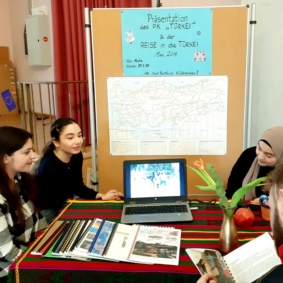 Präsentation des Profilkurs Türkei PFH berlin Tag der offenen Tür