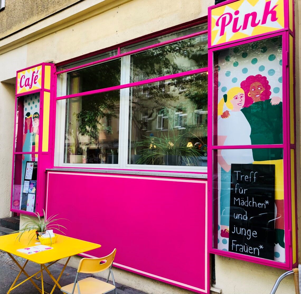 Cafe Pink Jubiläum Vorbereitung