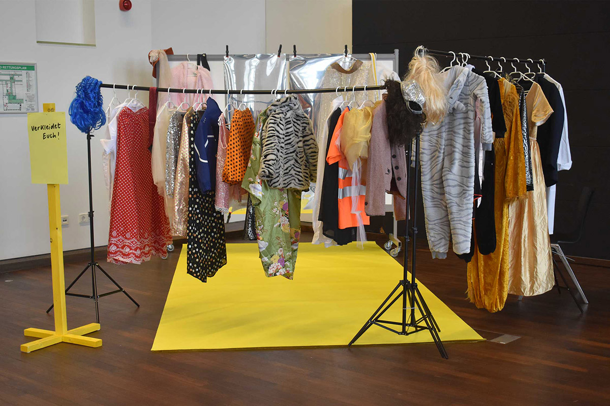 Verkleidet Euch!