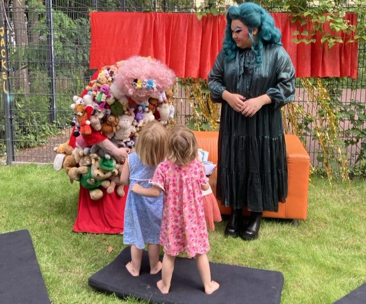 Regenbogenspektakel Kiezanker