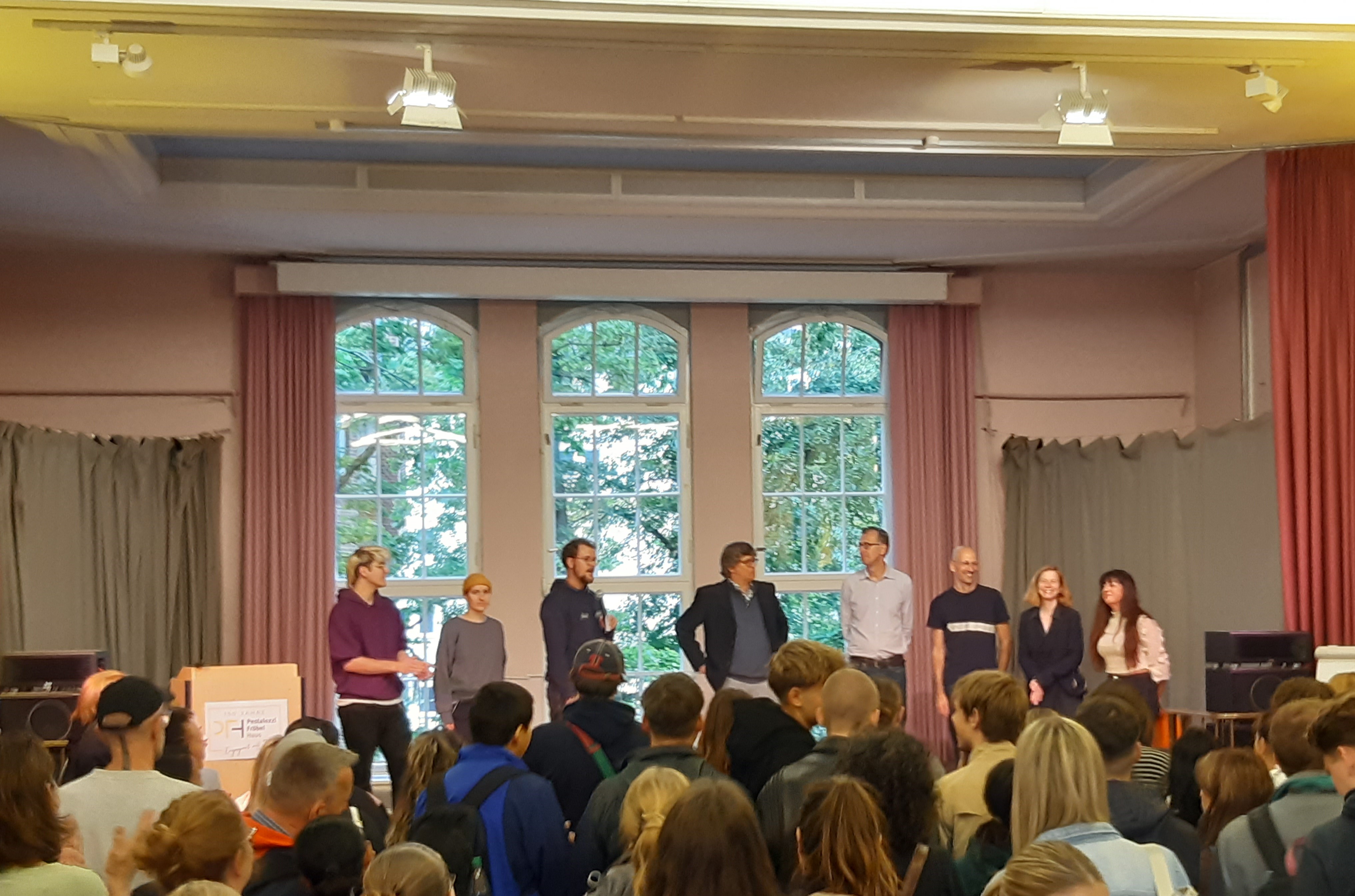 Begrüßung durch den SV-Vorstand