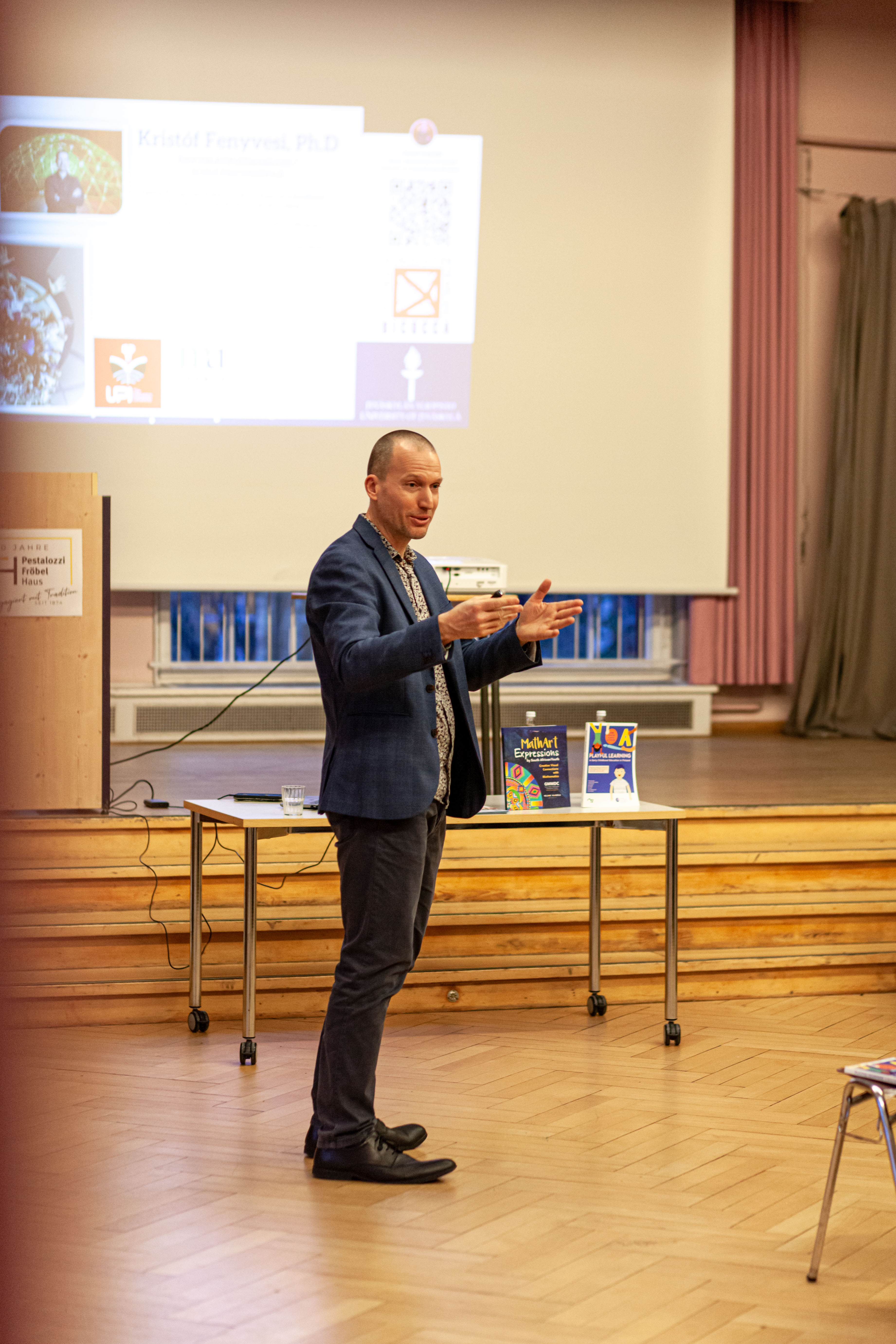 Dr. Kristof Fenyvesi 