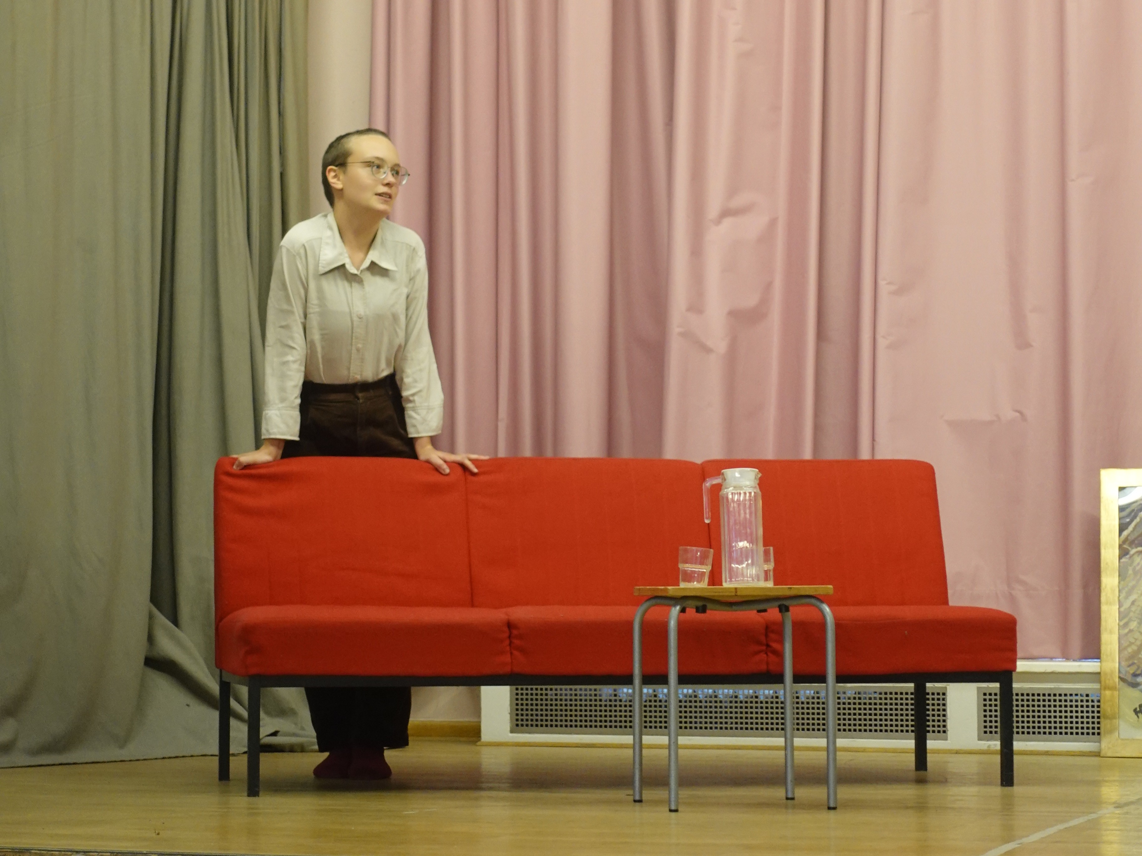 Aufführung der Theater AG: Hamlet Hamlet – Sein oder Nichtsein (dürfen)