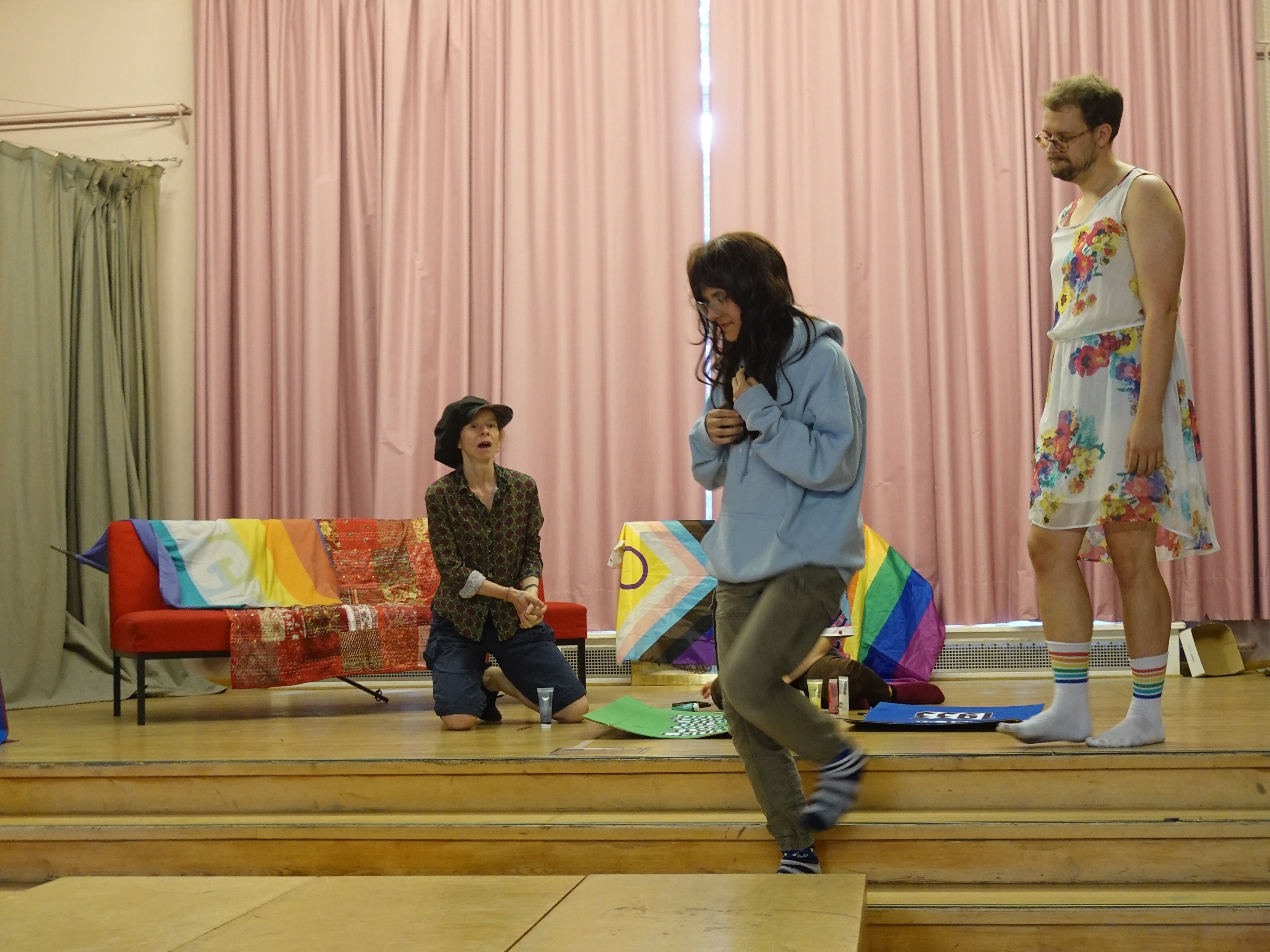 Aufführung der Theater AG: Hamlet Hamlet – Sein oder Nichtsein (dürfen)