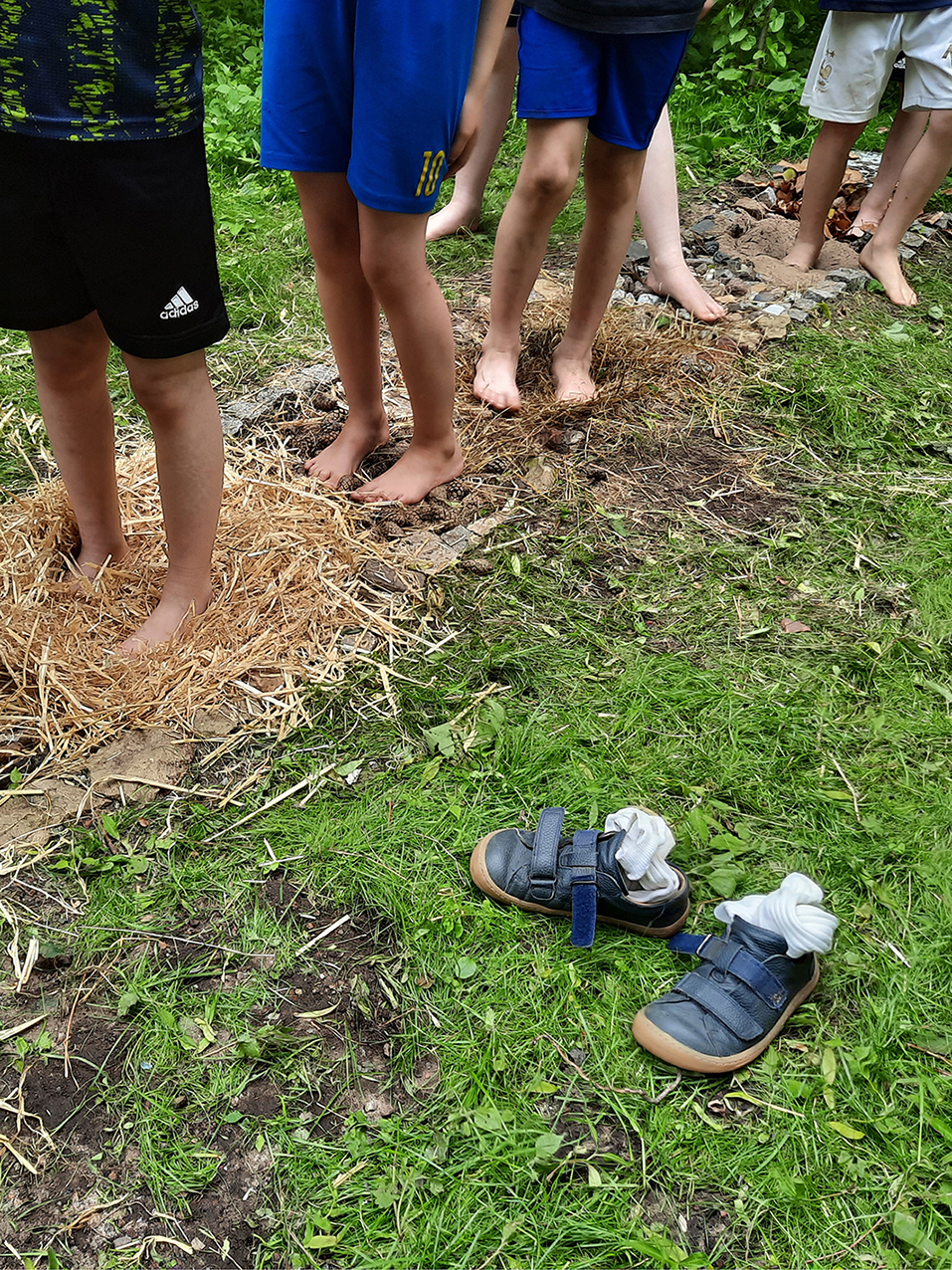 NWP Fichtelgebirge GS_Barfusspfad_Tabea Kuberski