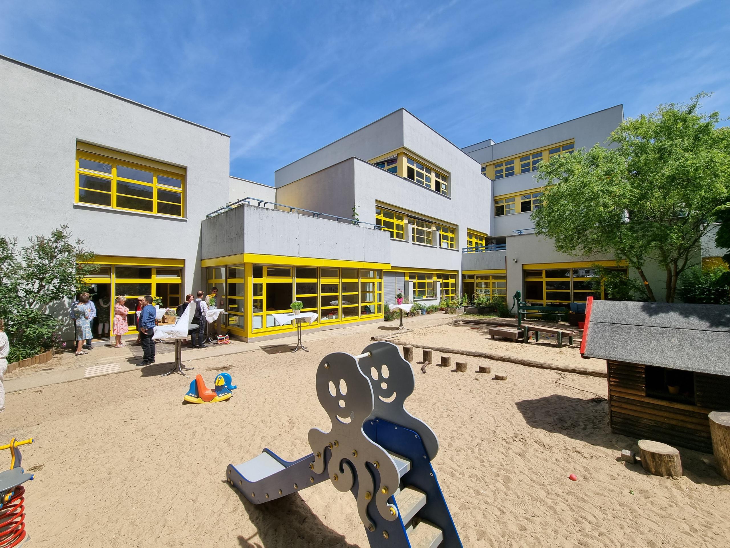 Happy birthday Familienzentrum Mehringdamm Pestalozzi Froebel Haus
