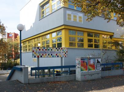 Programm Familienzentrum Mehringdamm 4