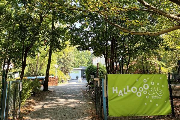 Eingang Familienzentrum in der Otto-Wels-Grundschule