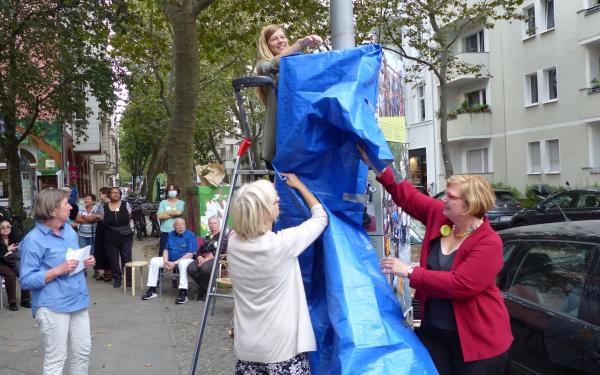 Kiezoase_70er Geburtstag_Säulen_2