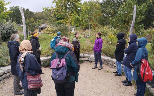 Community of Practice besucht den Waldgarten Berlin-Britz